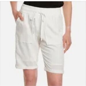 NWT Splendid white Bermuda shorts